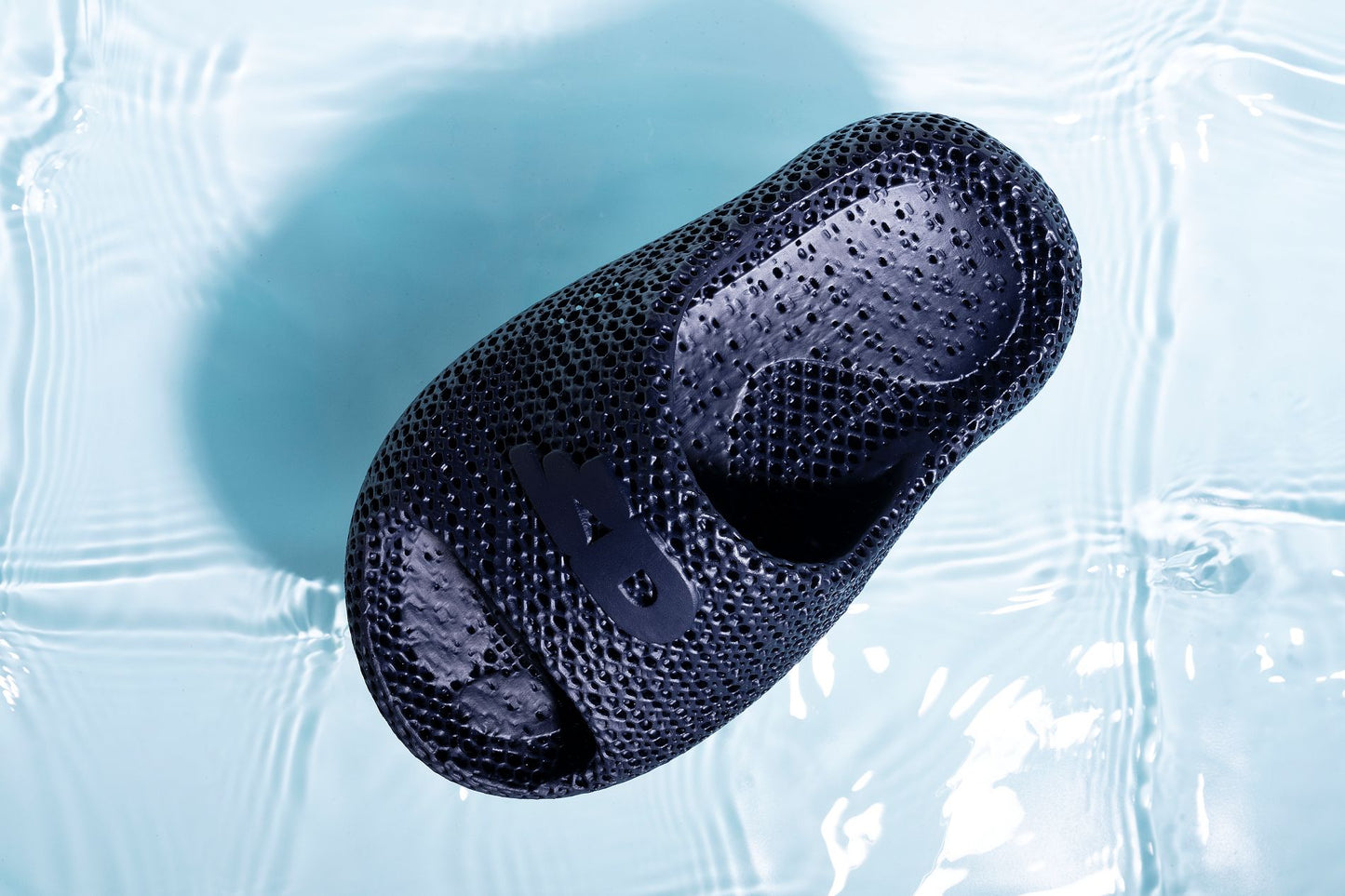 Slide On Mojani